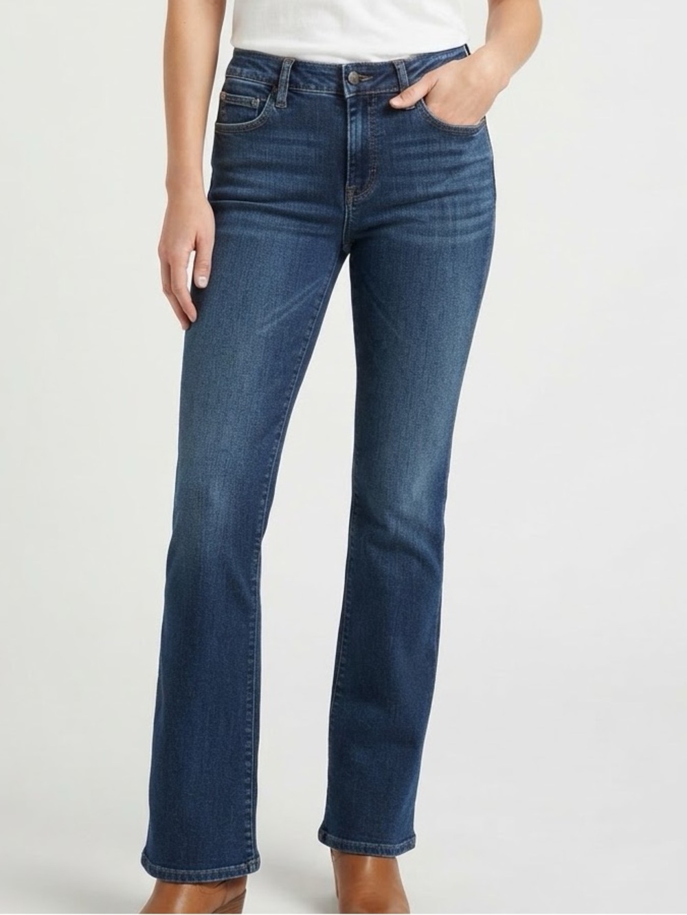 Tommy Hilfiger Women’s Dark Blue Straight-Leg Jeans Size 12 Short